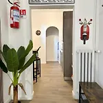 Moro Grand Trastevere 3br & Parking 公寓 罗马